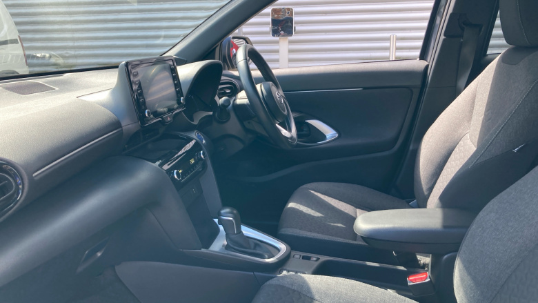 Toyota Yaris Cross 1.5 Hybrid Design 5dr CVT Hybrid Estate